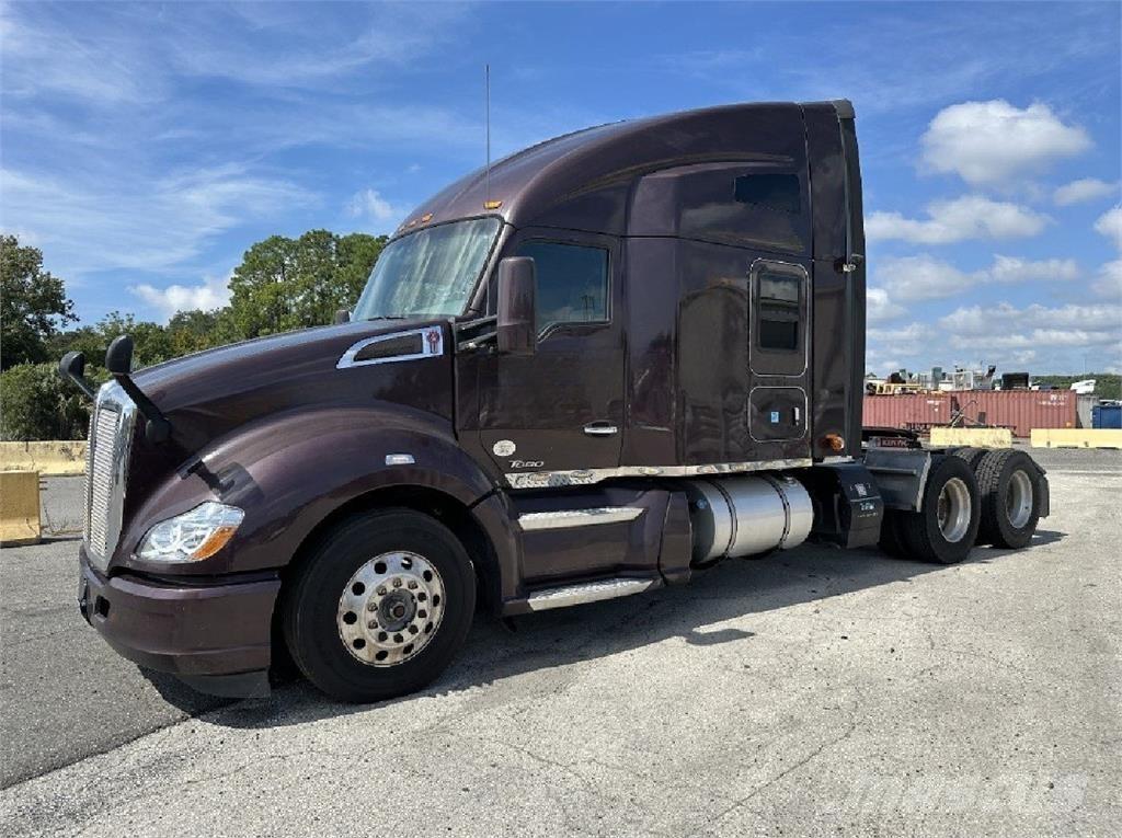 Kenworth T680 Truck Tractor Units