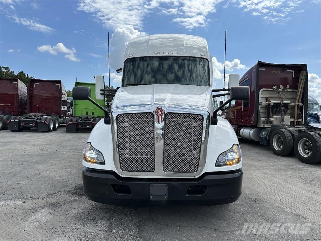 Kenworth T680 Truck Tractor Units