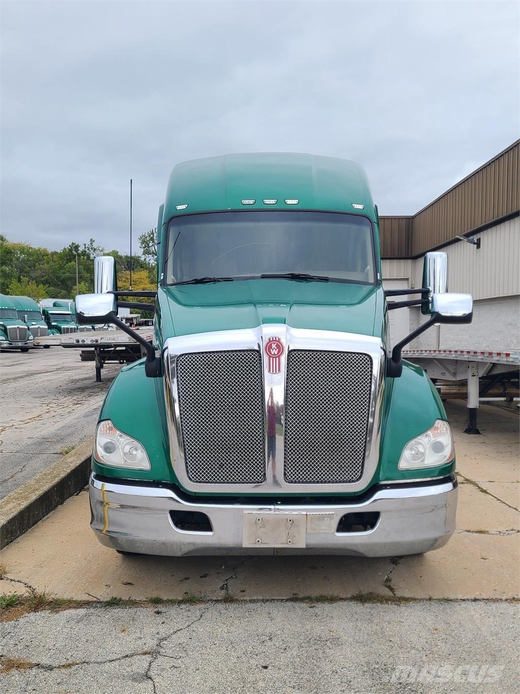 Kenworth T680 Truck Tractor Units