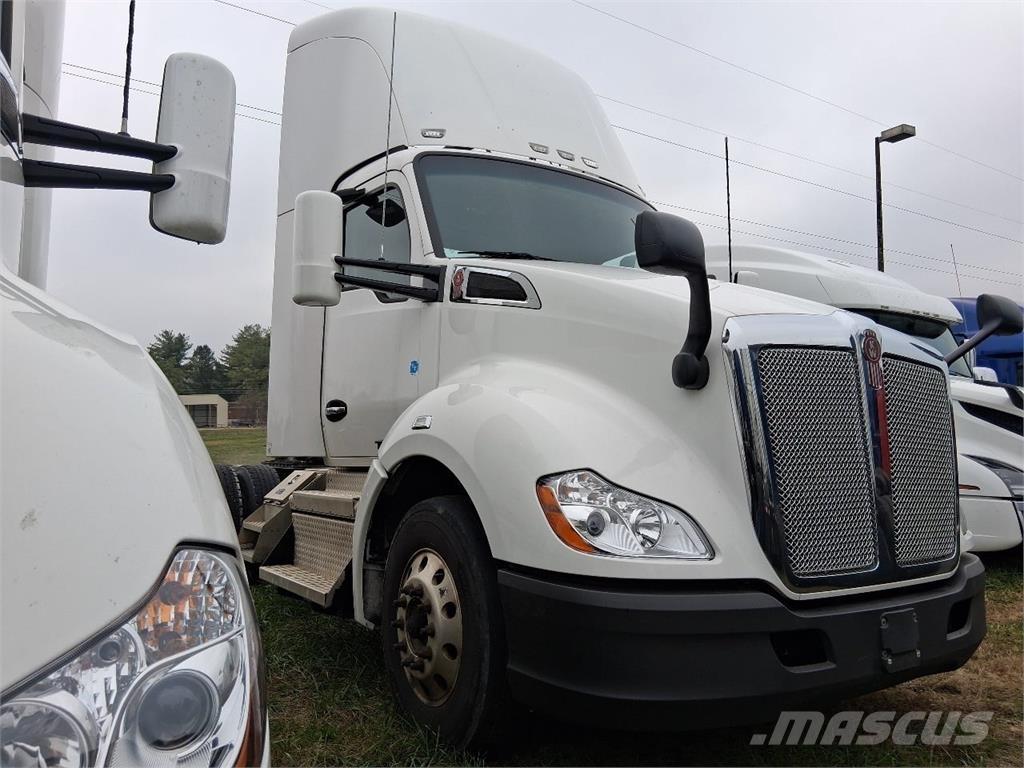 Kenworth T680 Truck Tractor Units