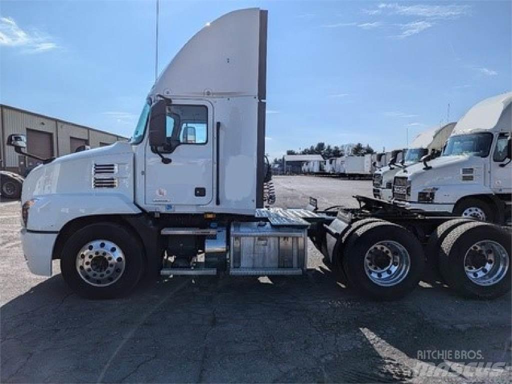 Mack AN64T Truck Tractor Units