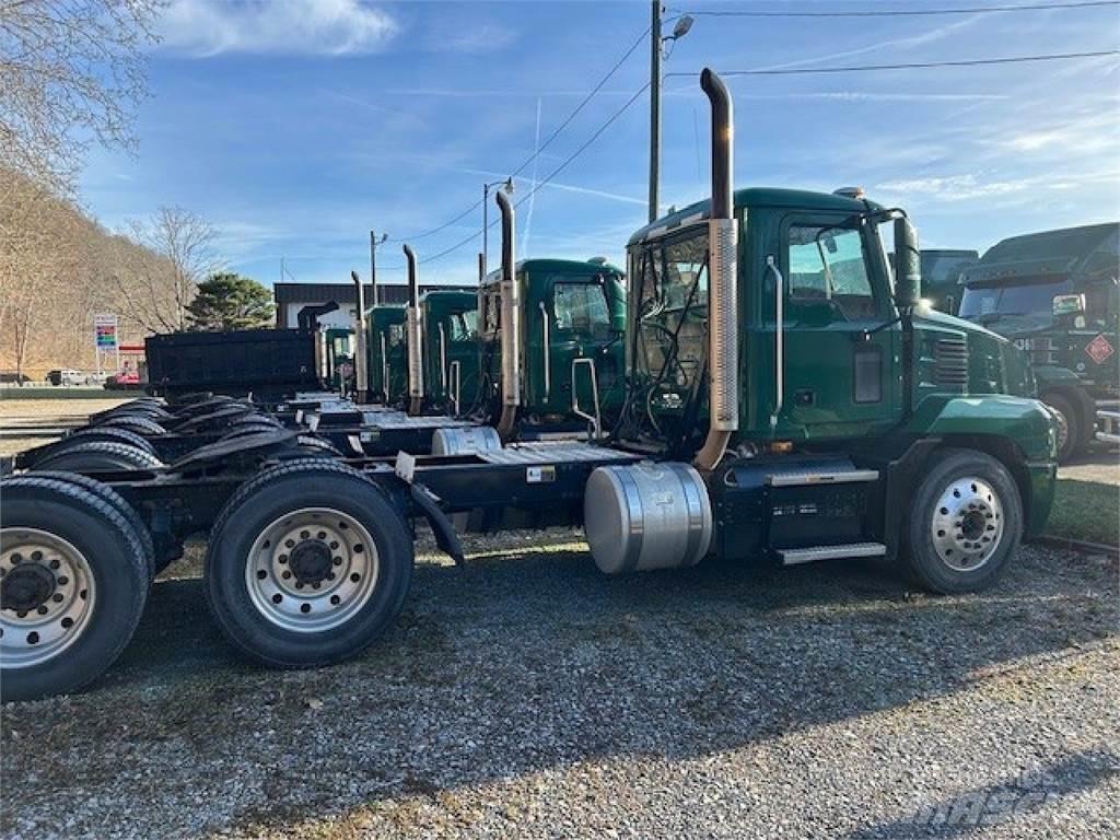 Mack AN64T Truck Tractor Units