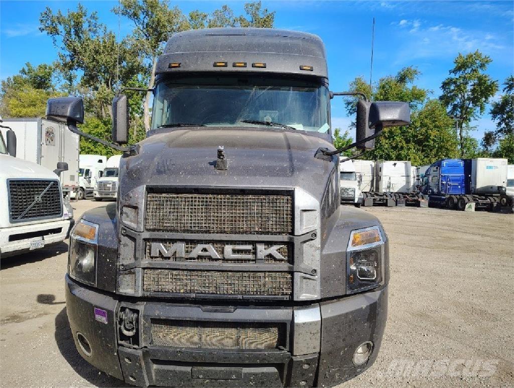 Mack Anthem 64T Truck Tractor Units