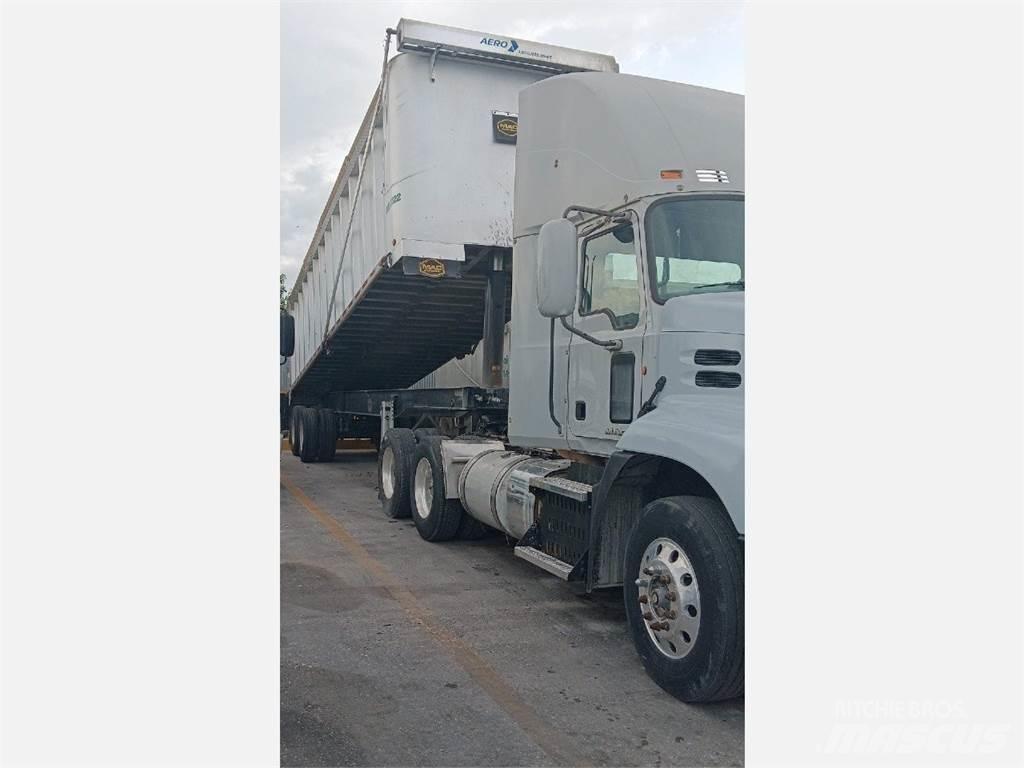 Mack CXU Truck Tractor Units