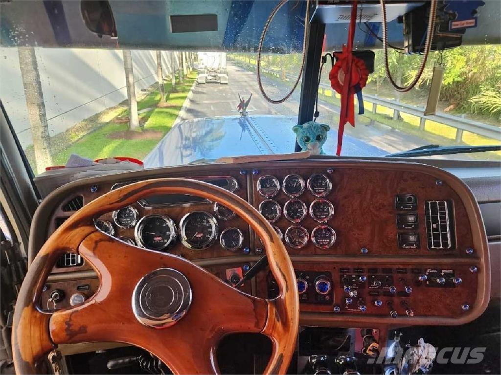 Peterbilt 379EXHD Truck Tractor Units