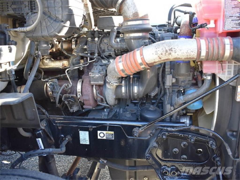Peterbilt 579 Truck Tractor Units