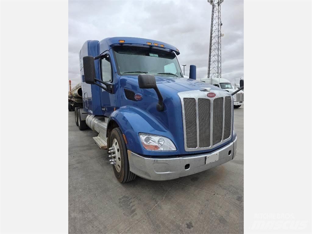 Peterbilt 579 Truck Tractor Units