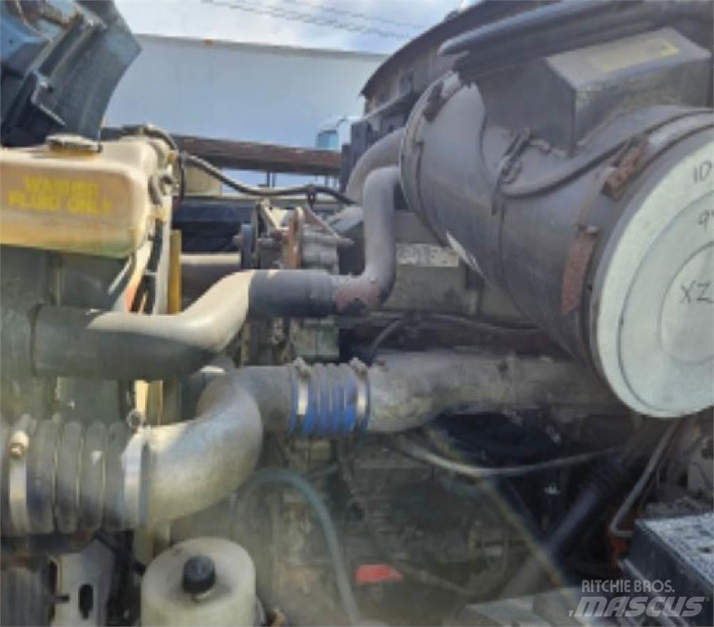 Sterling A9500 Truck Tractor Units