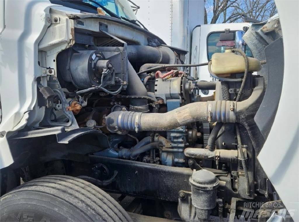 Sterling A9500 Truck Tractor Units