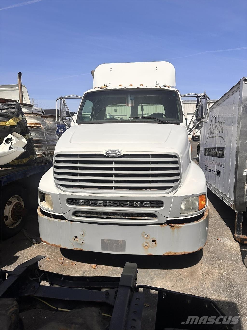 Sterling A9500 Truck Tractor Units