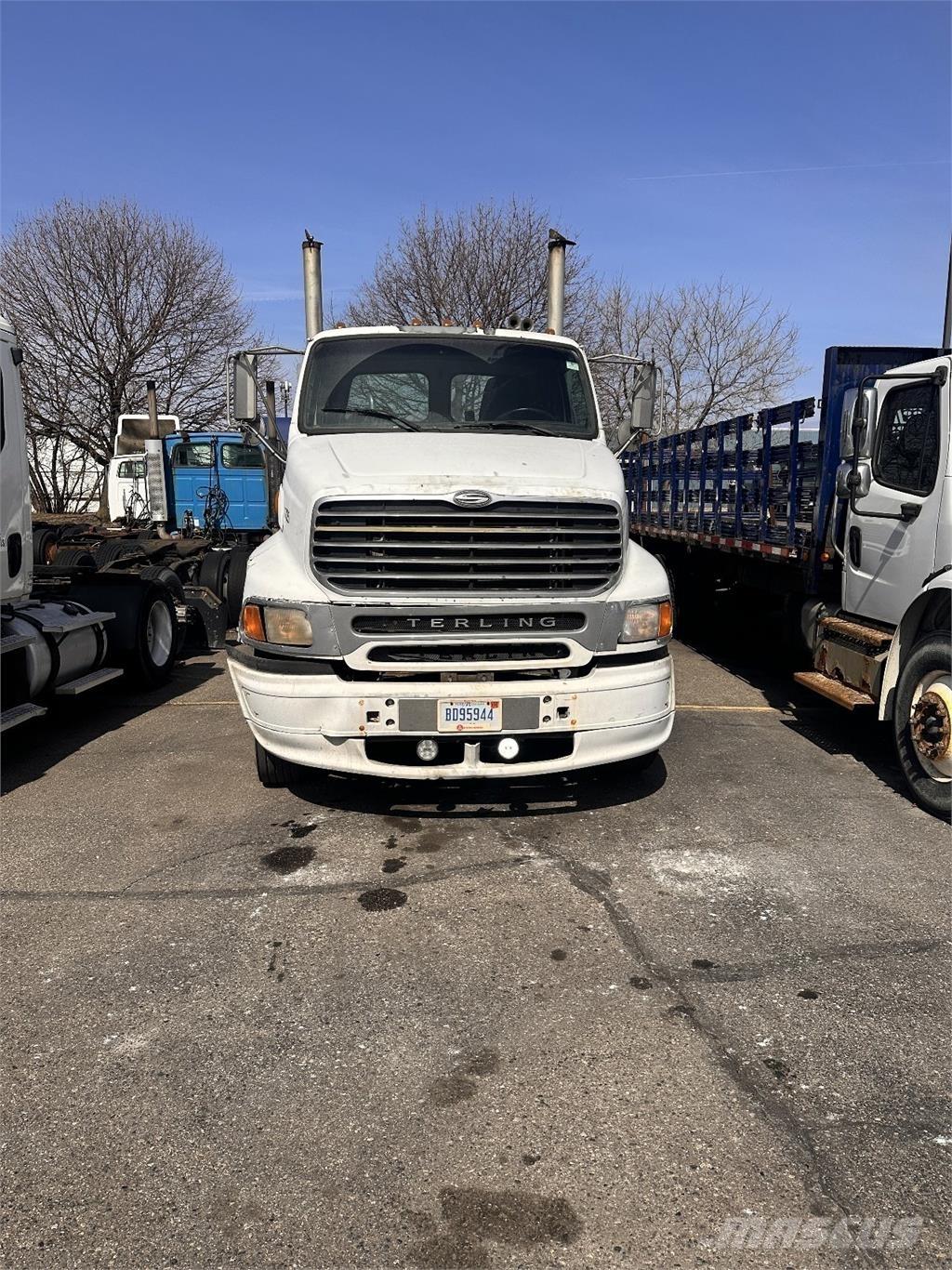 Sterling A9500 Truck Tractor Units