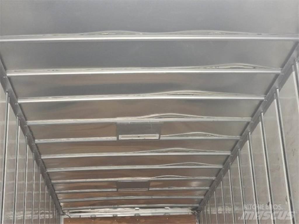 Utility VS1DC 32' Van Body Trailers