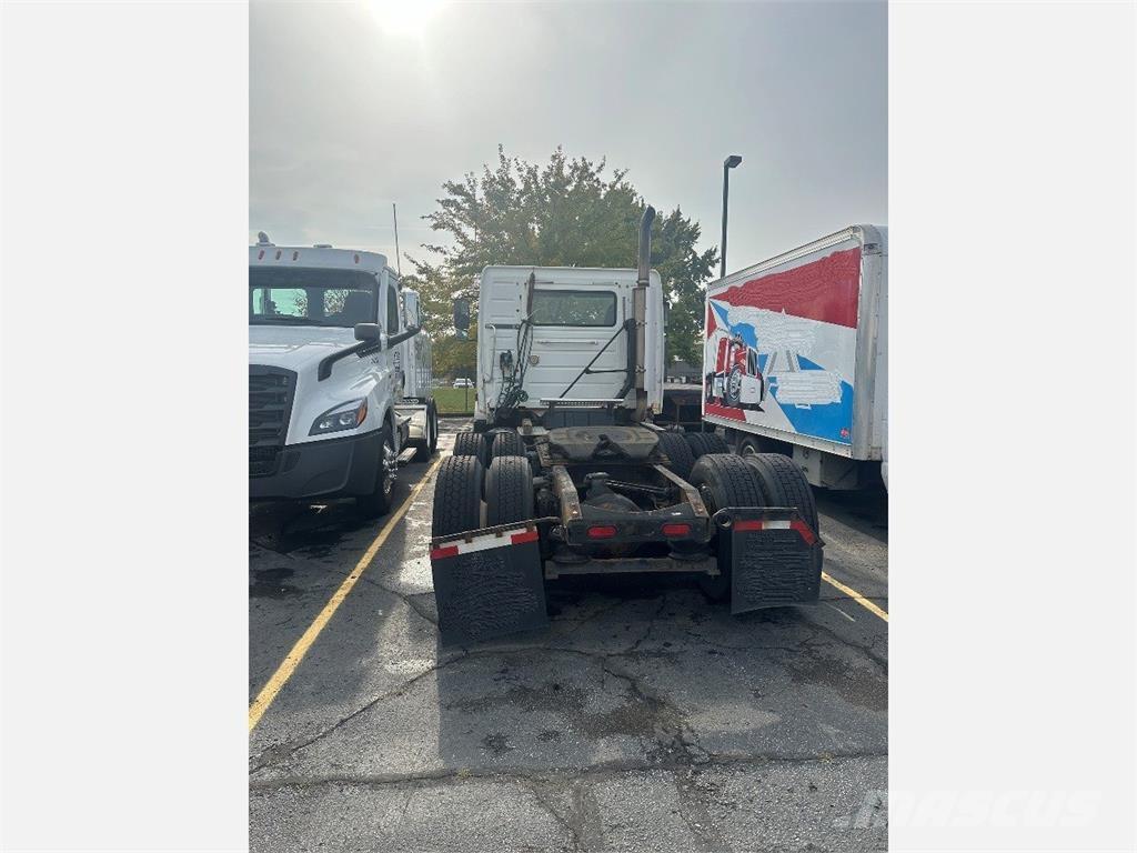 Volvo VNL Truck Tractor Units