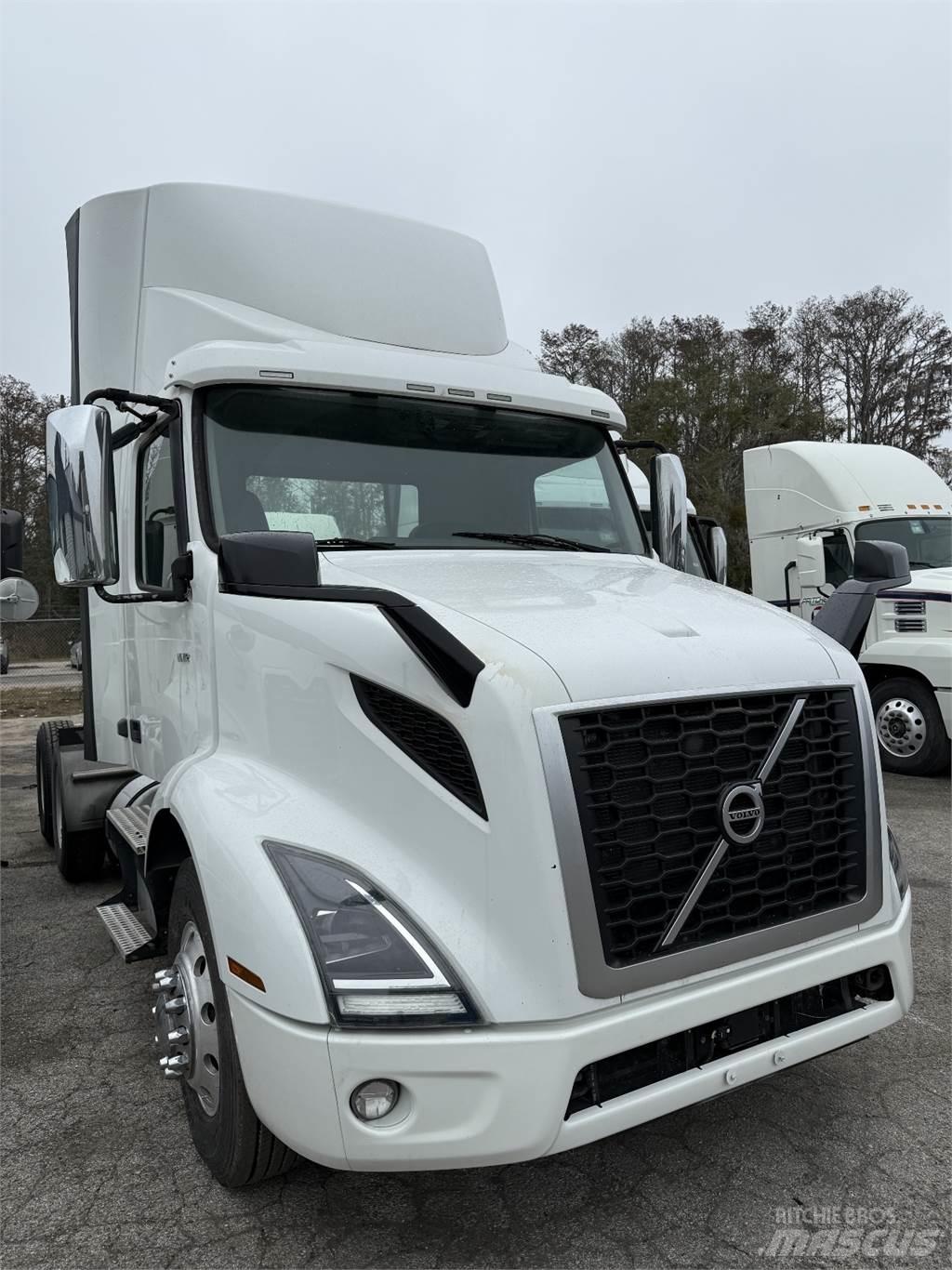 Volvo VNR64T300 Truck Tractor Units