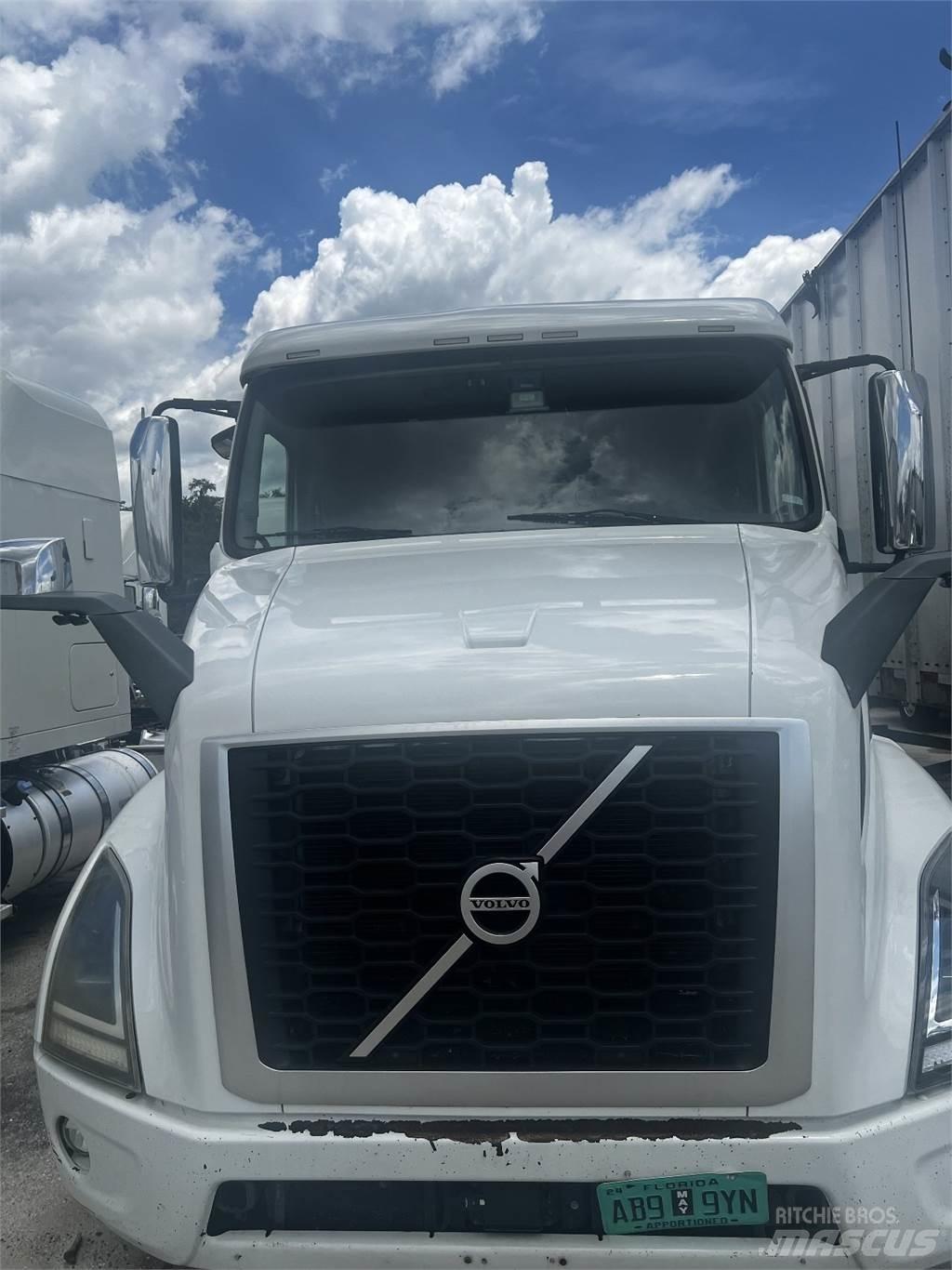 Volvo VNR64T640 Truck Tractor Units