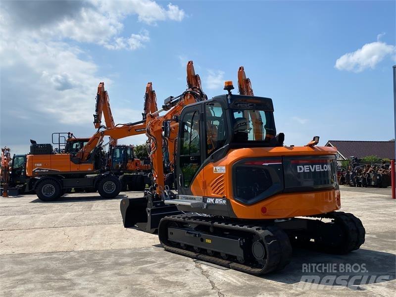 Develon DX85R-7 Mini excavators < 7t