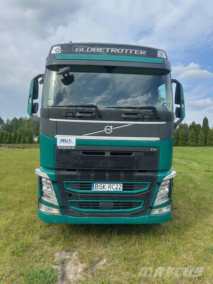 Volvo FH500 Timber trucks