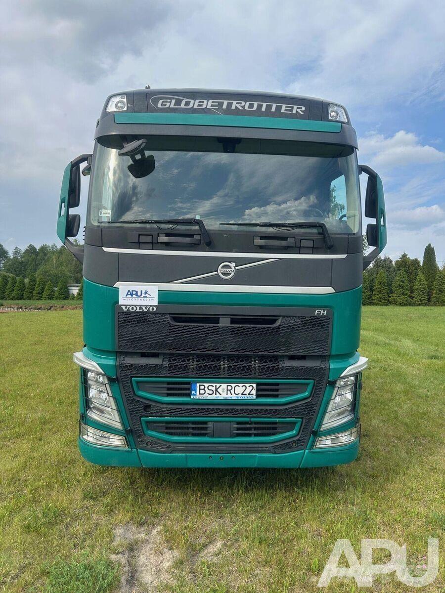 Volvo FH500 Timber trucks