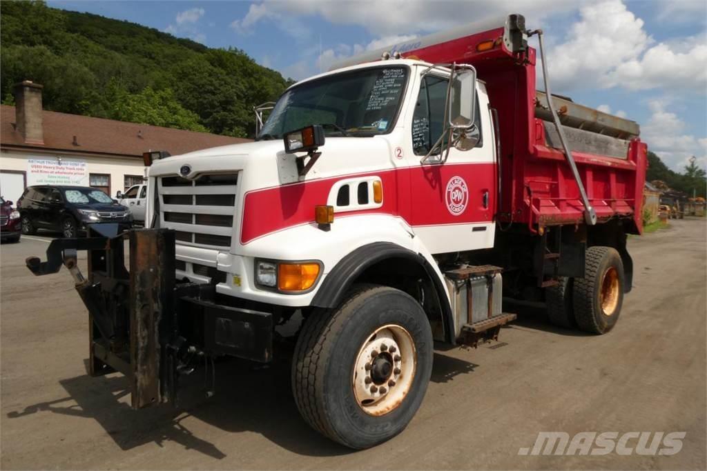 Sterling L7501 Tipper trucks