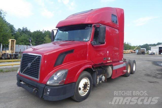 Volvo VNL64T Truck Tractor Units