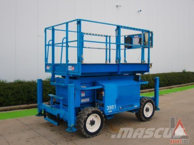 Snorkel S2770RT Articulated boom lifts