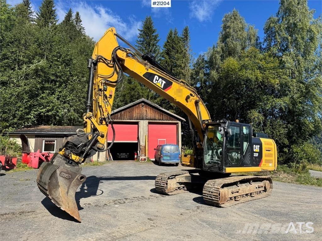 CAT 323FL Crawler excavators