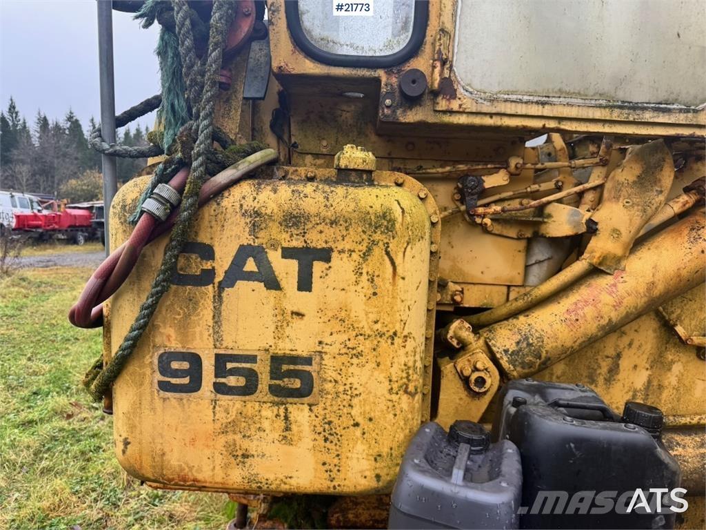 CAT 955 Crawler dozers