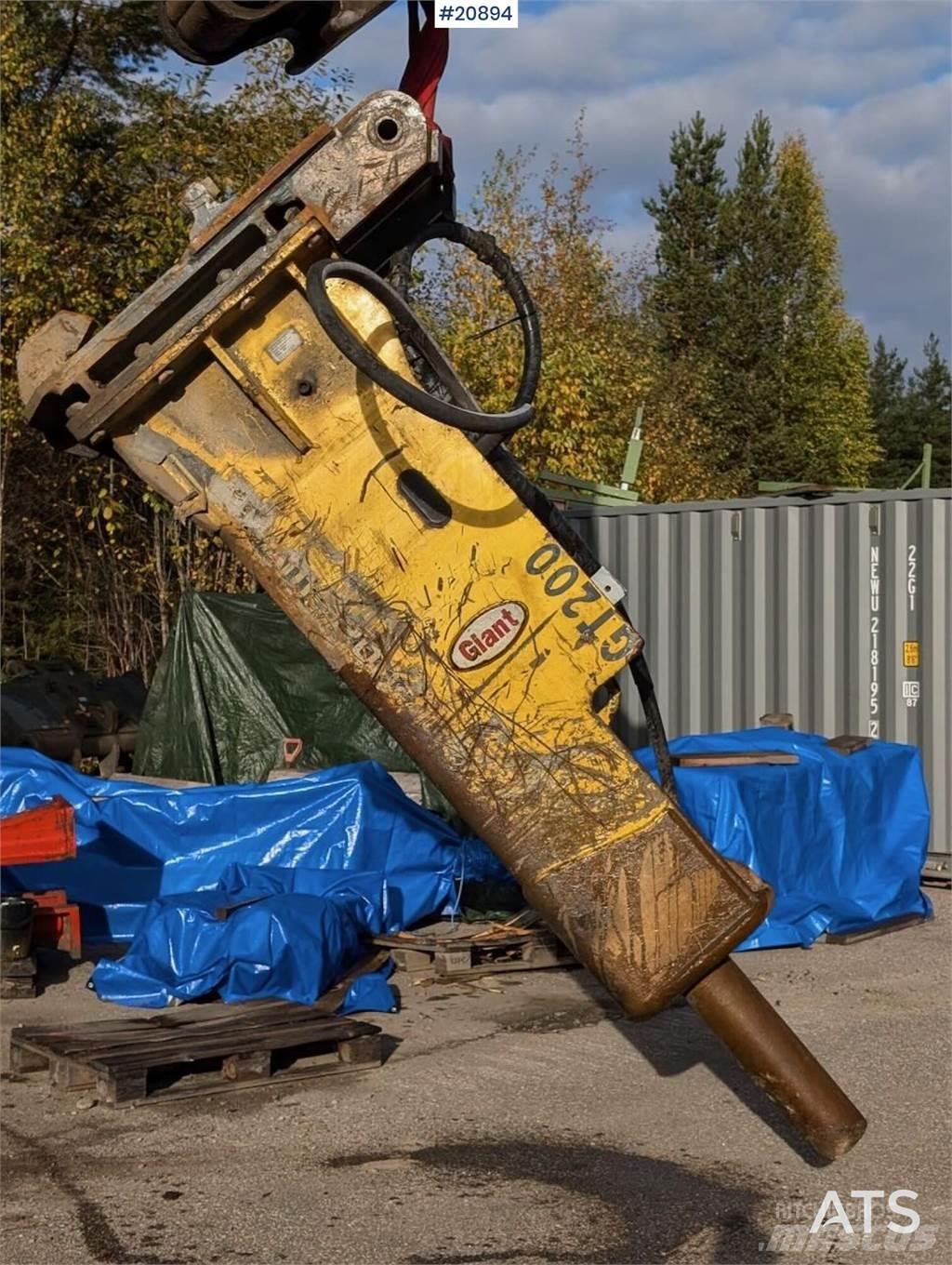 GiANT GT200 Hammers / Breakers