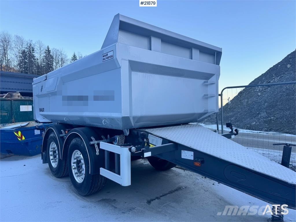 Maur Boggi trailer! Other trailers