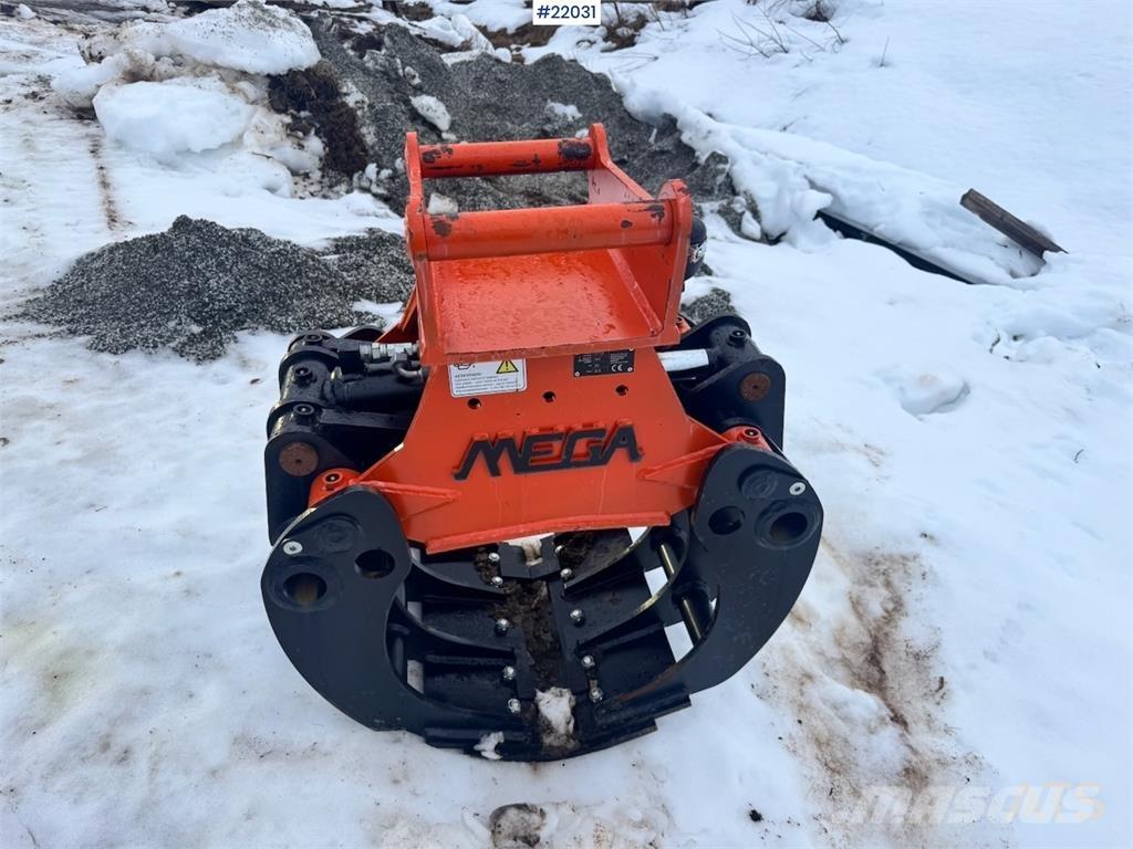 Mega SO128 grapple Other