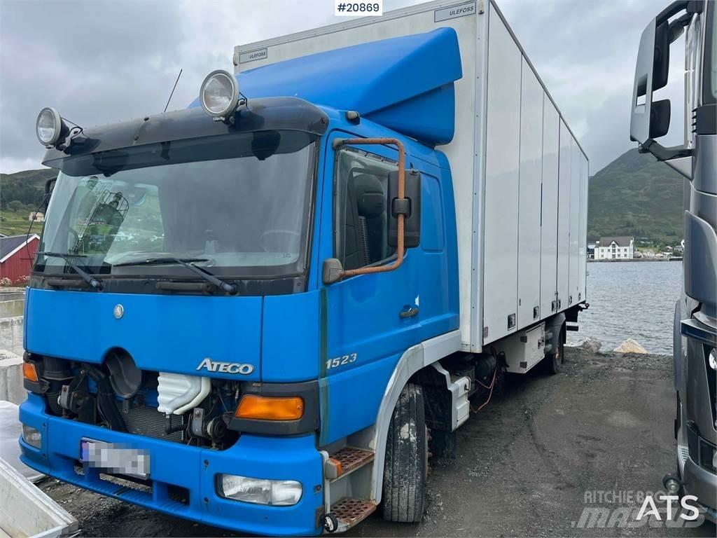 Mercedes-Benz 1523 Van Body Trucks