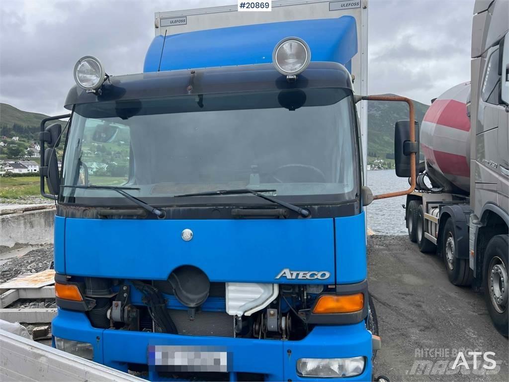 Mercedes-Benz 1523 Van Body Trucks