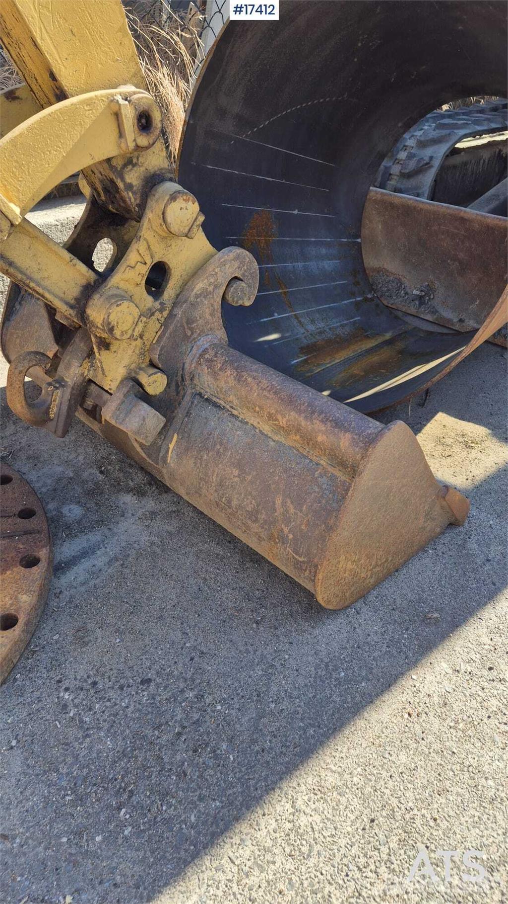 CAT 302.5 Mini excavators < 7t