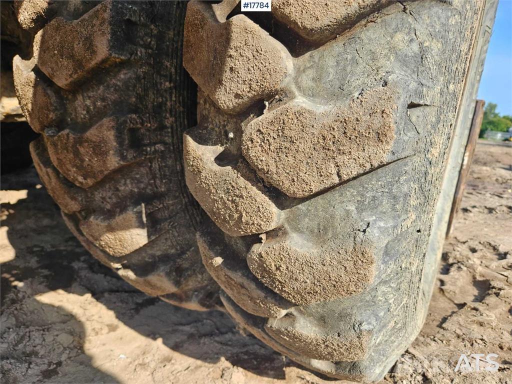 CAT M316C Wheeled excavators