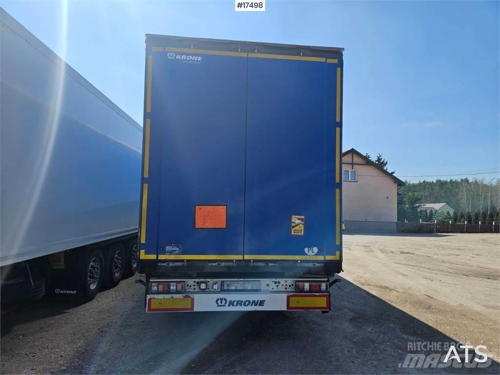 Krone SD Curtainsider semi-trailers