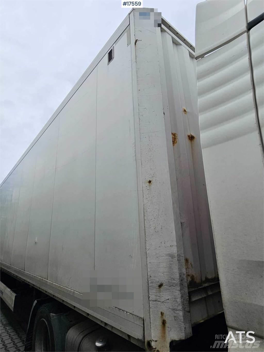 Krone SDK 27 Curtainsider semi-trailers