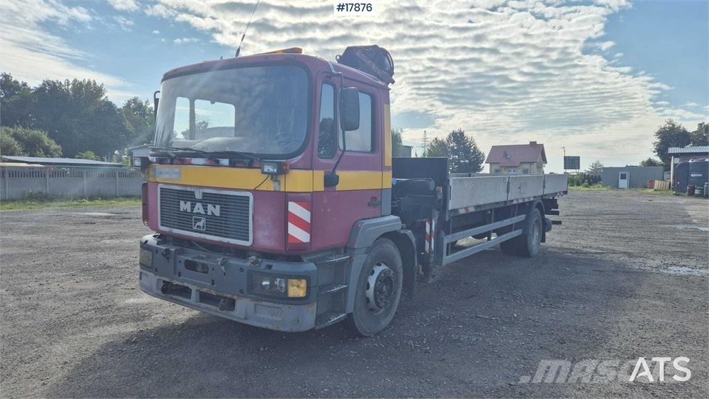 MAN 18.224 Crane trucks