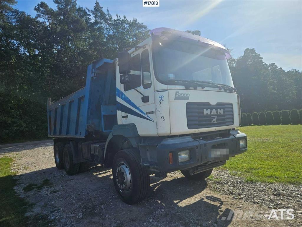MAN 33.364 Tipper trucks