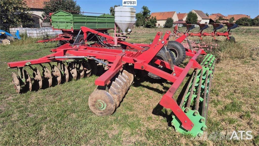 Moskit U213 Disc harrows