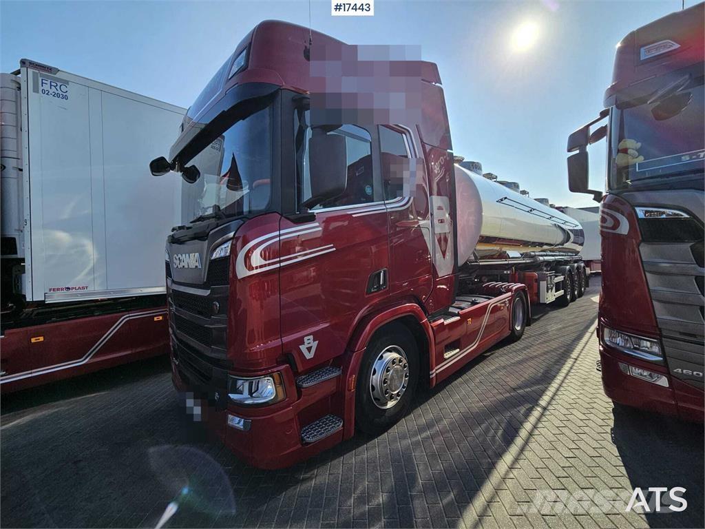 Scania R530 V8 Truck Tractor Units