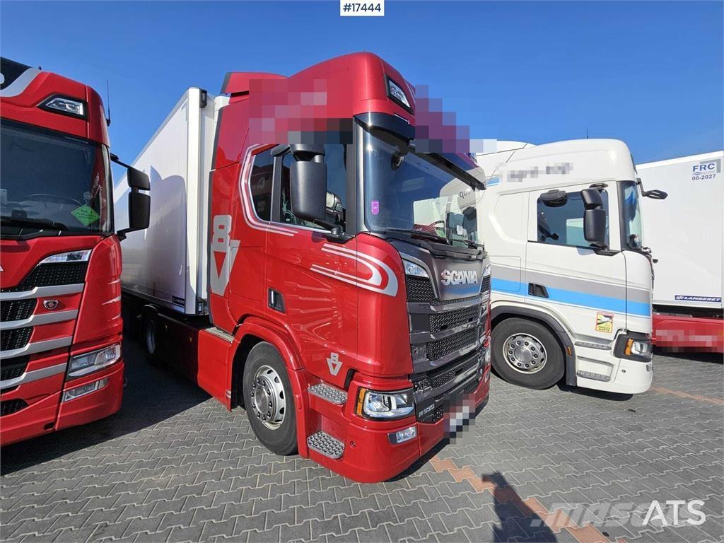 Scania R530 V8 Truck Tractor Units