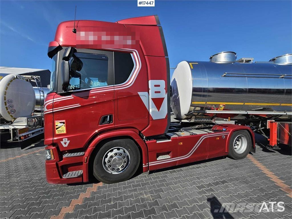 Scania R530 V8 Truck Tractor Units
