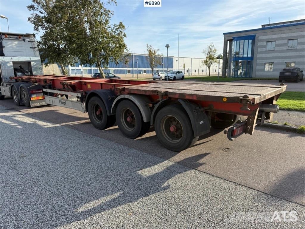 Fliegl SDS 400 Containerframe/Skiploader semi-trailers