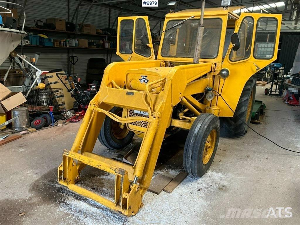 Massey Ferguson 203 Tractors