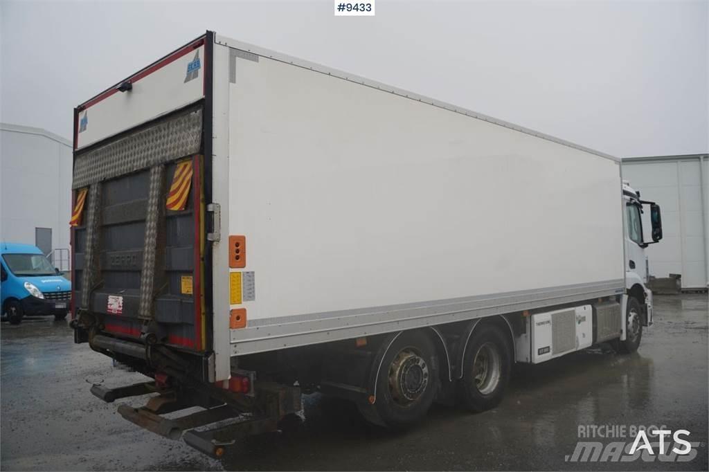 Mercedes-Benz ANTOS Refrigerated containers