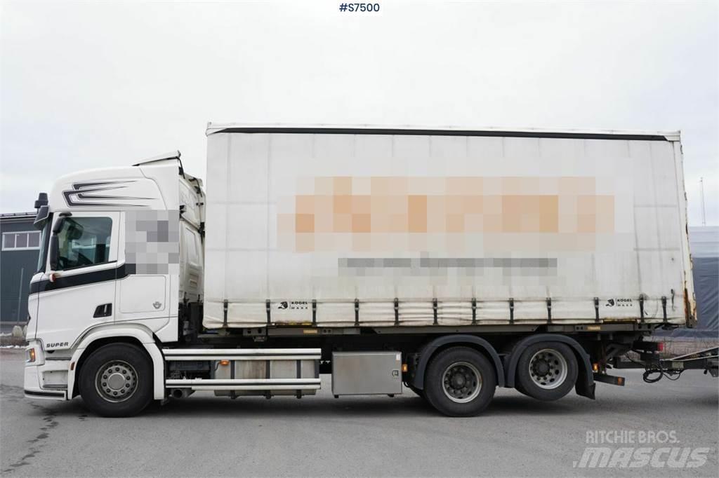 Scania R580 Van Body Trucks