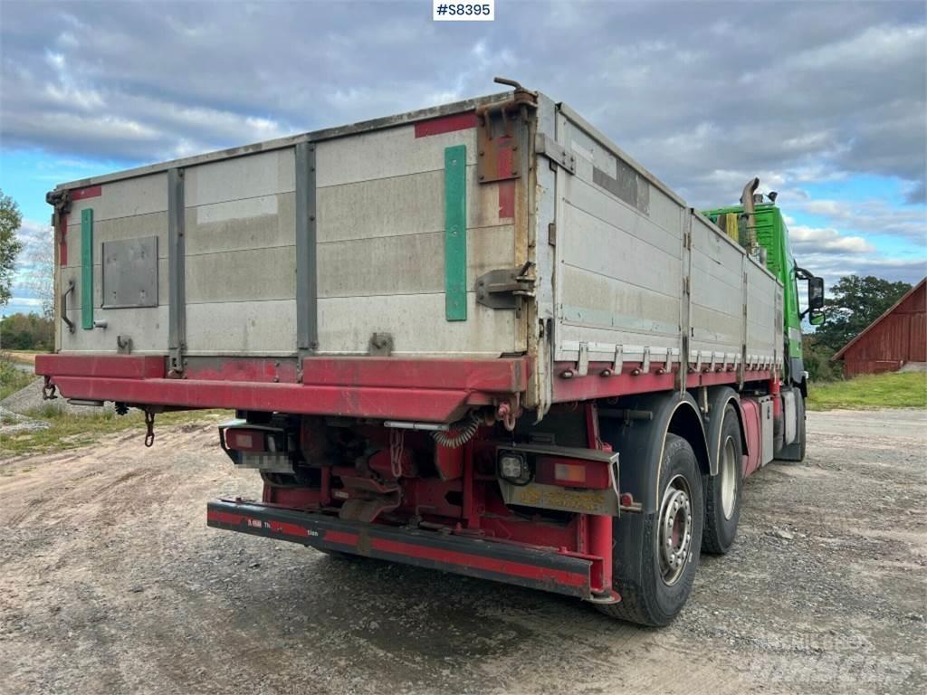 Volvo FM 6x2 Crane trucks