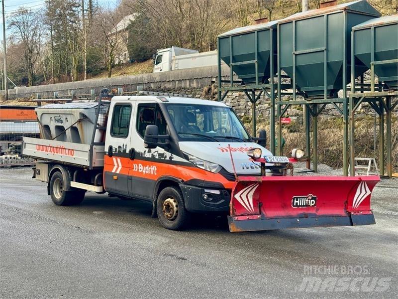 Iveco Daily Crane trucks