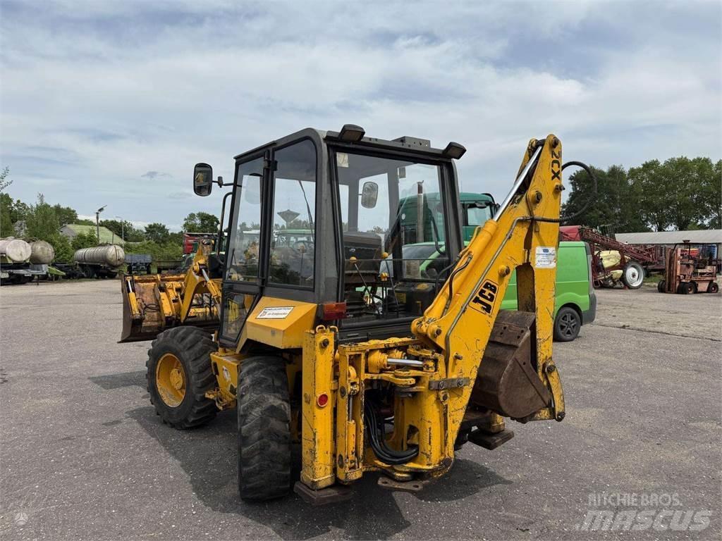 JCB 2CX TLB's