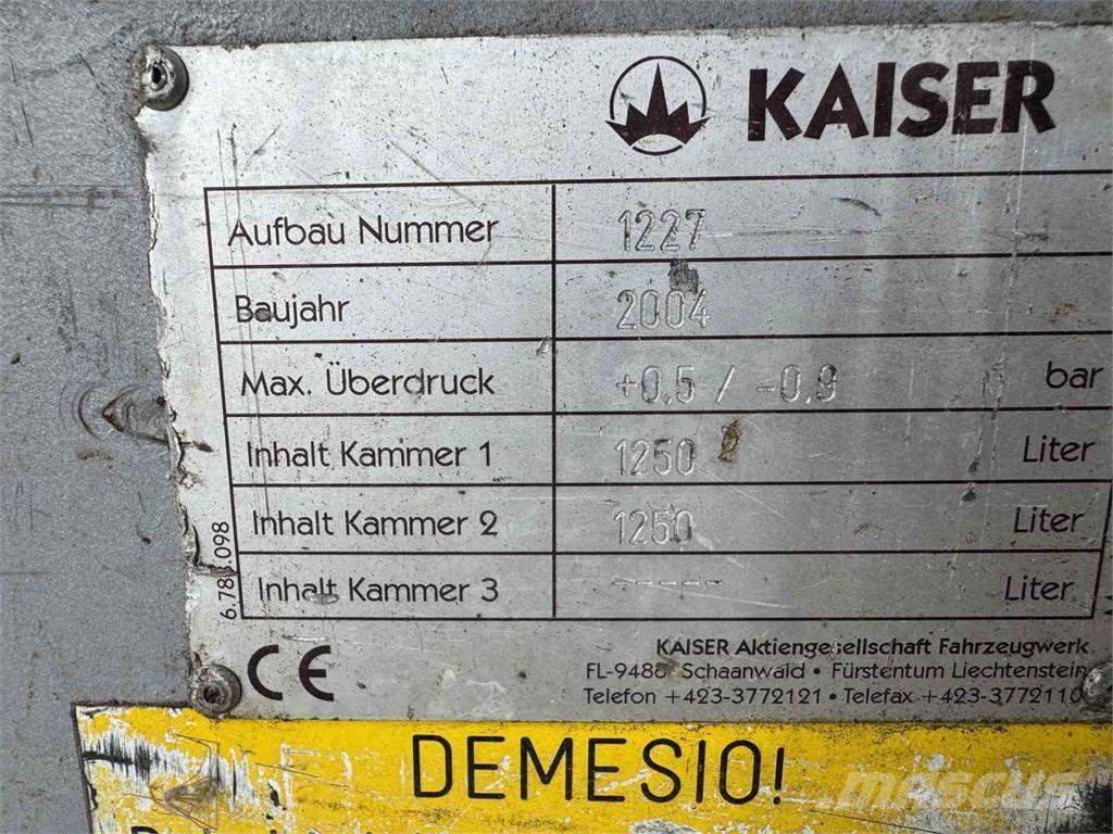  -Kita- Cisterna Municipal / general purpose vehicles